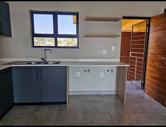 2 BEDROOM APARTMENT FOR SALE IN OLYMPUS AH